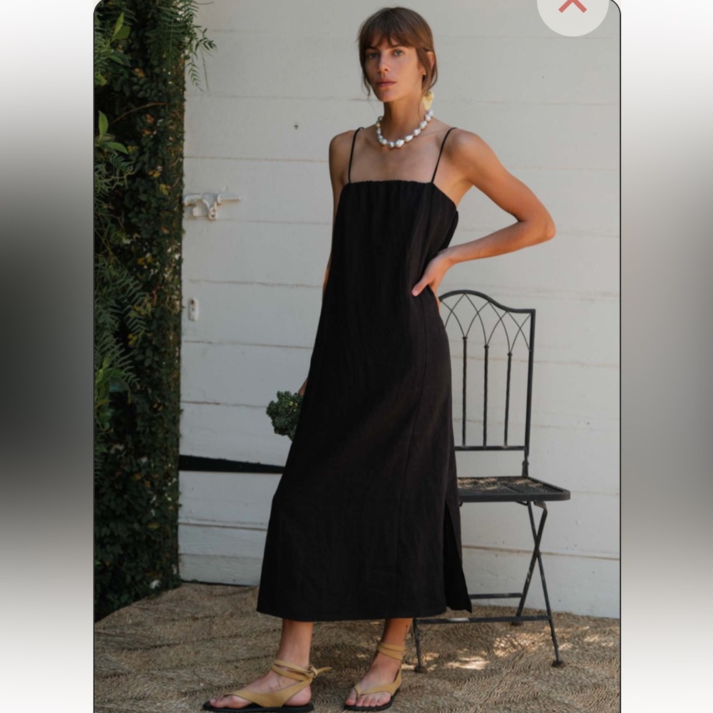 Donni linen spaghetti Dress